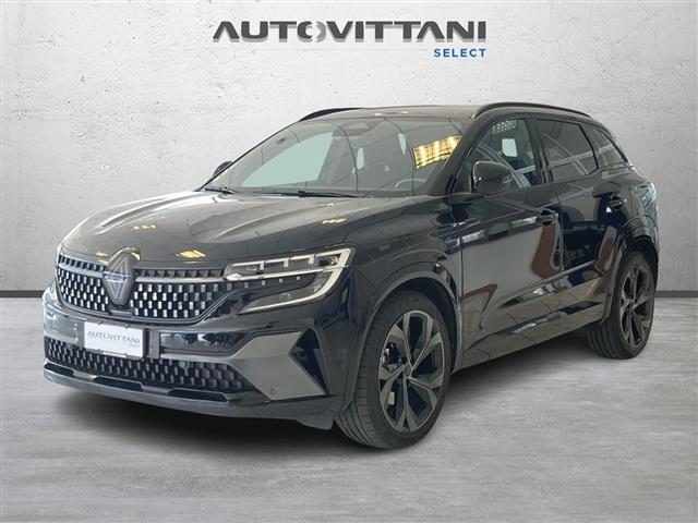 Renault Austral 1.2 E-Tech full hybrid Iconic Esprit Alpine 200cv usato a COMO