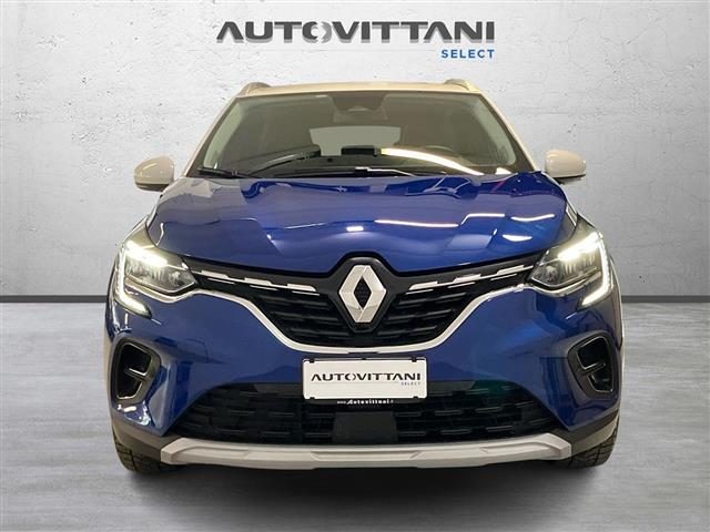 Renault Captur 1.6 E-TECH Plug-in Hybrid 160cv Techno Auto - foto 4 di 4