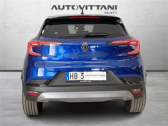 Renault Captur 1.3 mild hybrid Esprit Alpine - foto 3 di 4
