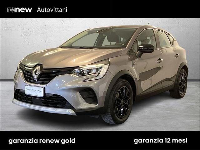 Renault Captur 1.6 E-Tech full hybrid Equilibre 145cv auto, del 2023, 50.361 km, in vendita a Como (CO)