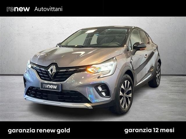 Renault Captur 1.0 tce Techno Gpl 100cv, del 2023, 52.265 km, in vendita a Como (CO)