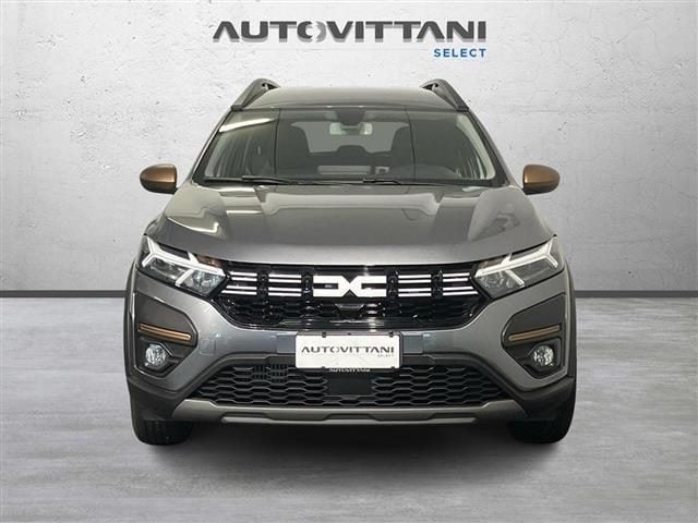 Dacia Jogger 1.0 tce Extreme 110cv - foto 2 di 4
