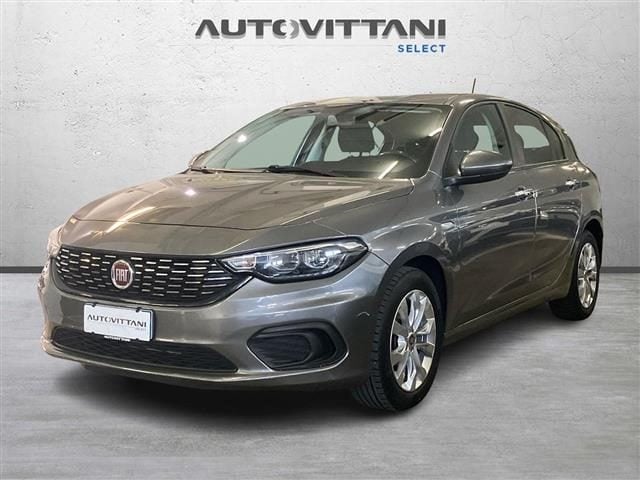 Fiat Tipo 5 Porte 1.4 95cv Easy my17, del 2018, 59.021 km, in vendita a Como (CO)