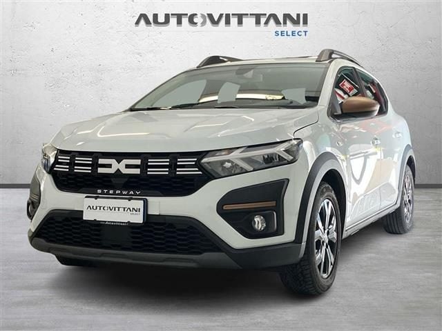 Dacia Sandero Stepway 1.0 TCe 110cv Expression UP, del 2023, 37.326 km, in vendita a Como (CO)