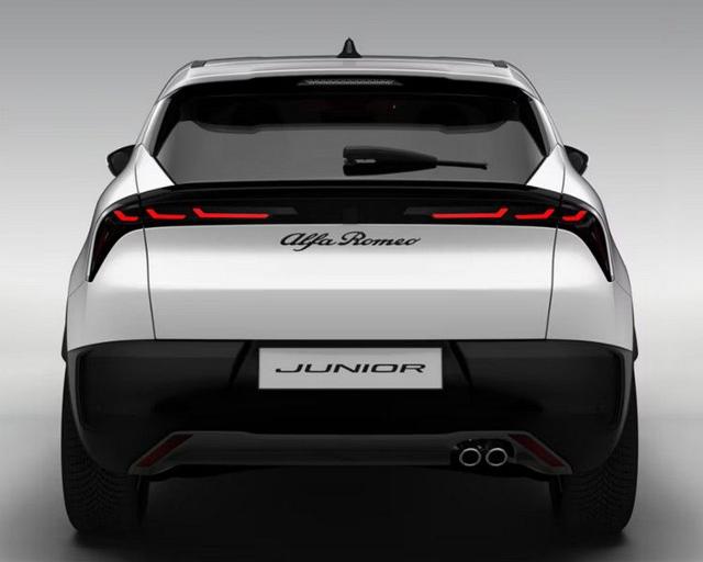 Alfa Romeo Junior 1.2 136CV Hybrid eDCT6 - KM ZERO ITALIANA - foto 2 di 3
