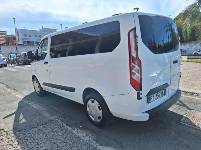 Ford Tourneo Custom 2.0 TDCi 130CV PC 8posti - UNIPRO TAGLIANDATA - foto 4 di 4