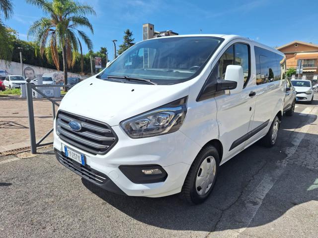 Ford Tourneo Custom 2.0 TDCi 130CV PC 8posti - UNIPRO TAGLIANDATA, del 2019, 132.311 km, in vendita a Ciampino (RM)