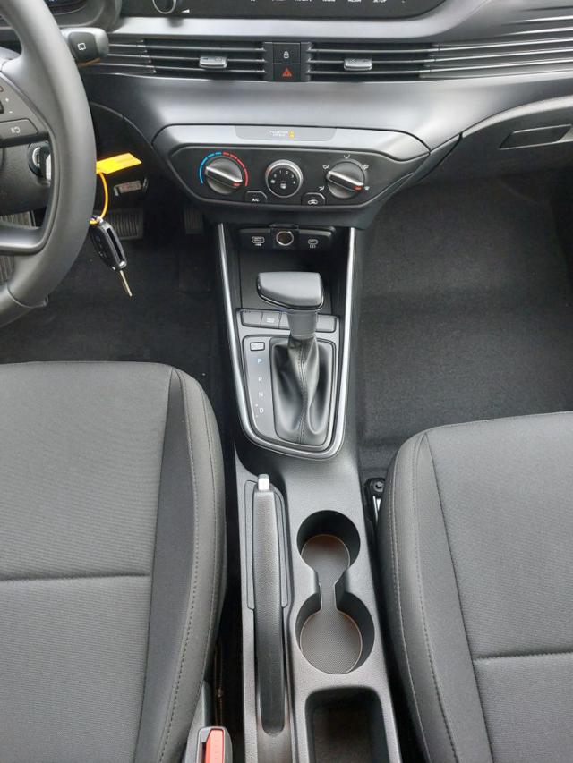 Hyundai i20 1.0 T-GDI DCT Connectline KM.0 PREZZO REALE!, del 2026, in vendita a Grassobbio (BG)