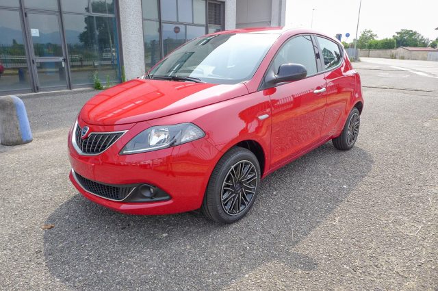 Lancia Ypsilon 1.0 FireFly 5 porte S&S Hybrid Gold km.0!! km 0 a GRASSOBBIO