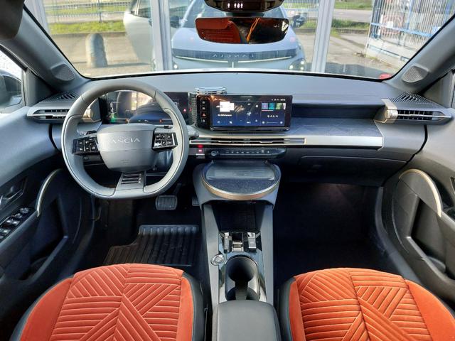 Lancia Ypsilon Hybrid e-DCT LX, del 2025, in vendita a Grassobbio (BG)