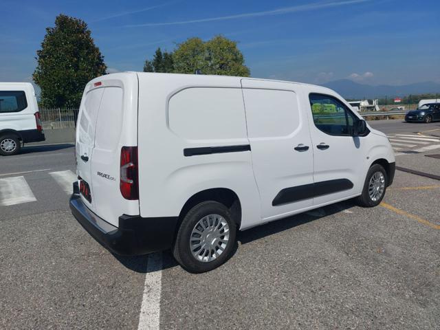 Toyota Proace City 1.5D 100 CV S&S PL Comfort CON PIANALE POSTERIORE - foto 2 di 4