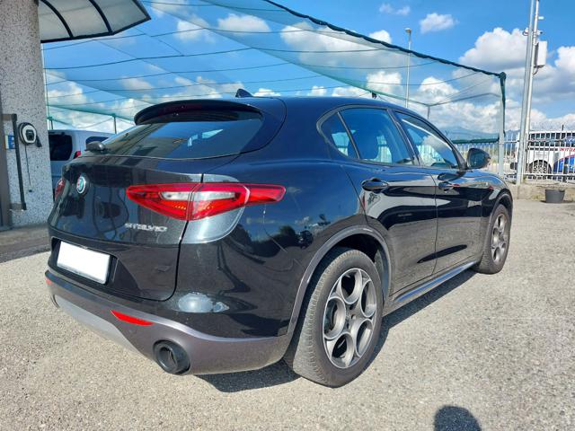 Alfa Romeo Stelvio 2.2 Turbodiesel 210 CV AT8 Q4 Ti - foto 4 di 4