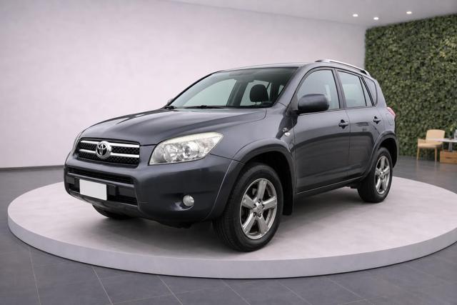 Toyota RAV 4 MY23 RAV4 III 2.2 D-4D 177Cv Luxury, del 2007, 262.000 km, in vendita a Pavia Di Udine (UD)