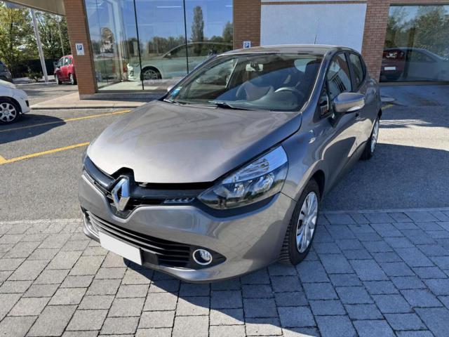 Renault Clio IV 1.2 16v 75Cv 5 porte Authenique - foto 2 di 4