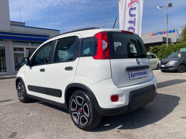 Fiat Panda 1.0 FireFly S&S Hybrid City Life - foto 2 di 4