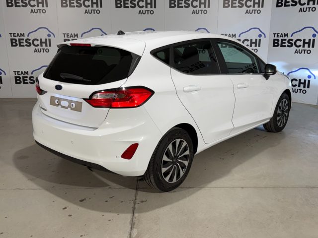 Ford Fiesta 1.1 75 CV 5 porte Titanium - foto 2 di 4