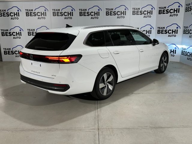 Volkswagen Passat Variant 1.5 eTSI 150 CV DSG Business - foto 4 di 4
