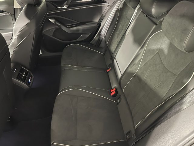Volkswagen Passat Variant 1.5 eTSI 150 CV DSG Business usato a LONATO DEL GARDA