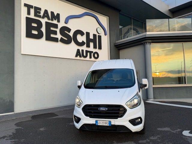 Ford Transit Custom 280 2.0 EcoBlue 130 cv L2H2 usato a LONATO DEL GARDA