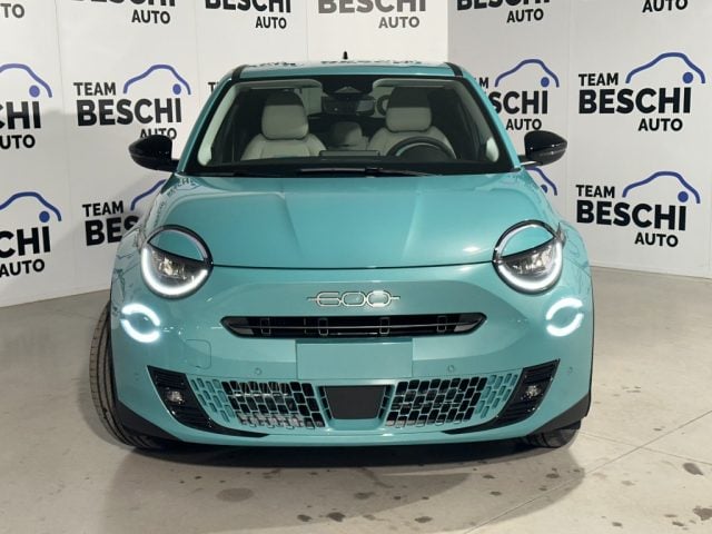 Fiat 600 Hybrid 110 CV DCT MHEV La Prima km 0 a LONATO DEL GARDA