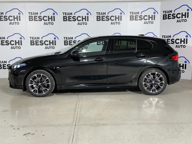 BMW 118 D 150CV MSport Aut. - foto 3 di 17