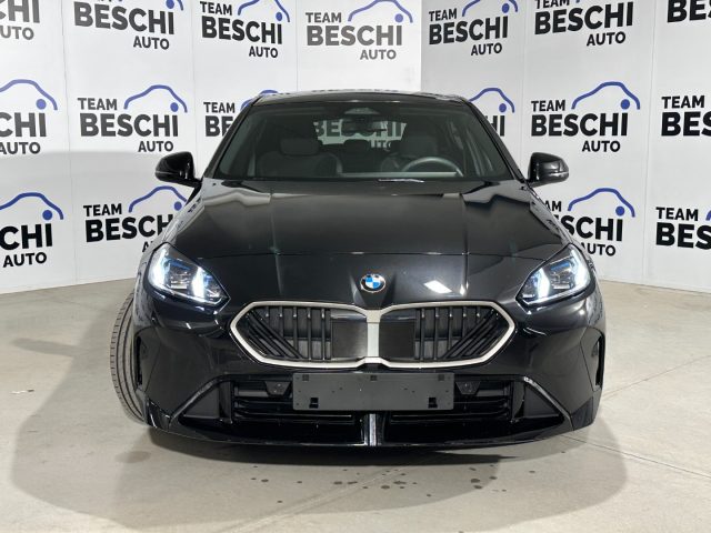 BMW 118 D 150CV MSport Aut. - foto 2 di 17