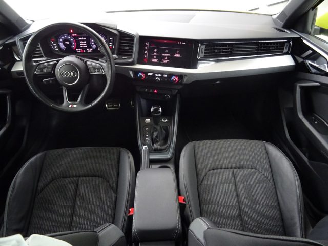 Audi A1 citycarver 30 TFSI S tronic S-LINE - foto 4 di 4