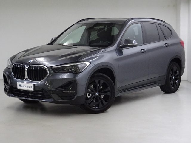 BMW X1 xDrive18d Sport Autom., del 2022, 55.087 km, in vendita a Tavernerio (CO)