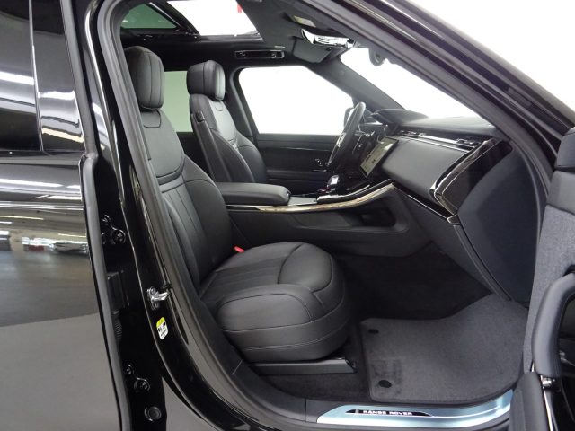 Land Rover Range Rover Sport 3.0D l6 249 CV Dynamic SE - foto 3 di 4