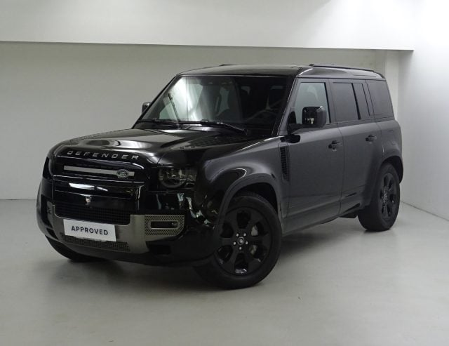 Land Rover Defender 110 2.0 Si4 PHEV 300 CV AWD Auto X-Dynamic SE usato a TAVERNERIO