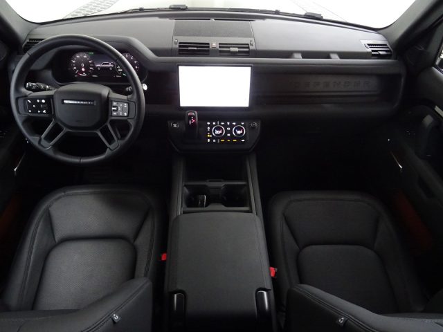 Land Rover Defender 110 2.0 Si4 PHEV 300 CV AWD Auto X-Dynamic SE - foto 4 di 4
