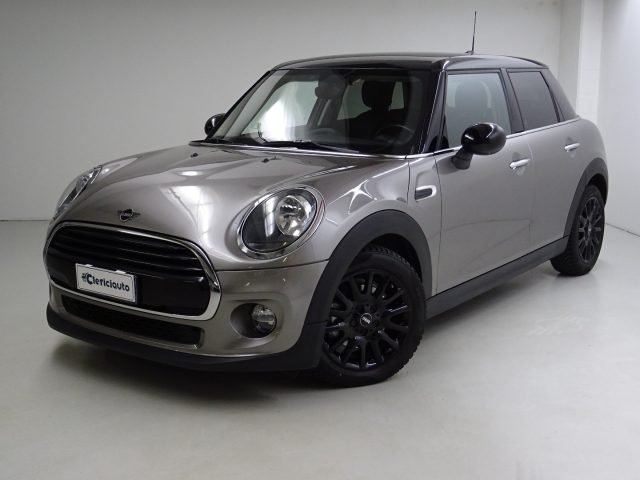 MINI Cooper D 1.5 Cooper D Aut. Baker Street 5 porte usato a TAVERNERIO