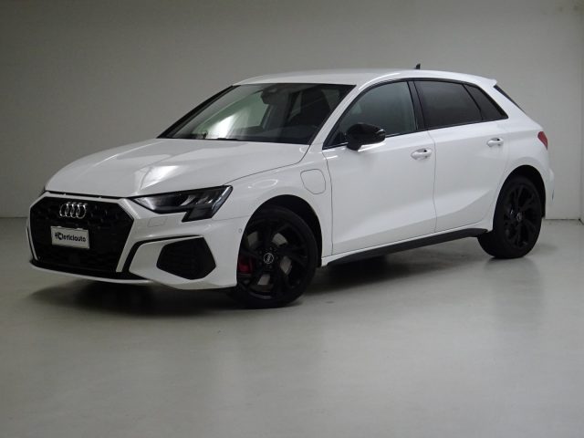 Audi A3 SPB 45 TFSI e S tronic S line edition usato a TAVERNERIO