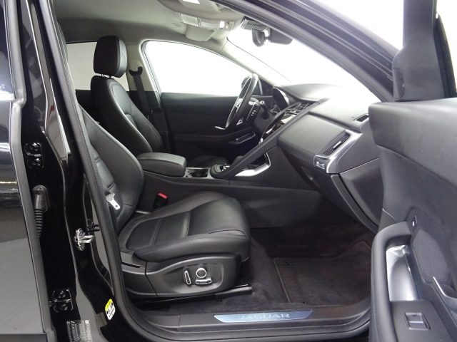 Jaguar E-Pace 2.0D I4 163 CV AWD Auto S - foto 3 di 4