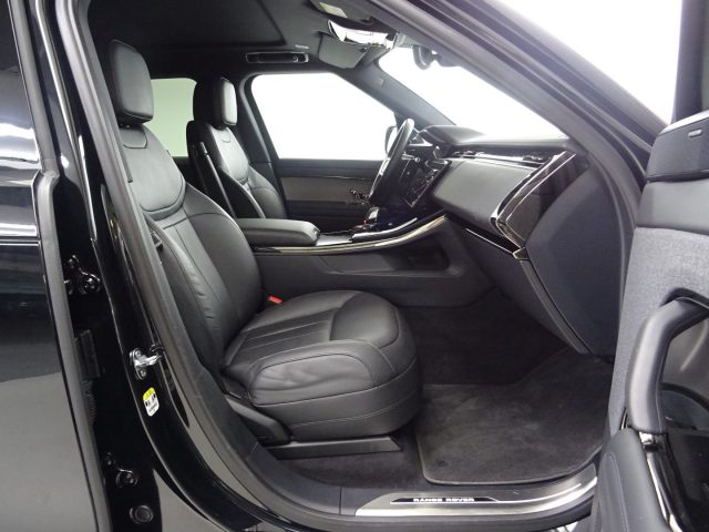 Land Rover Range Rover Sport 3.0D l6 249 CV Dark Edition - foto 3 di 4