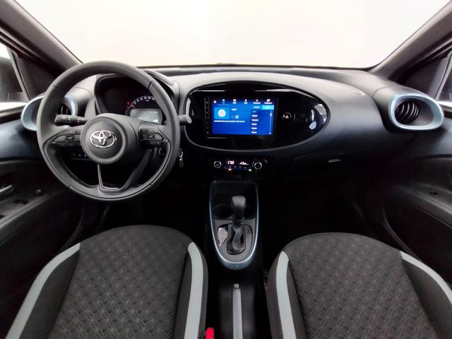 Toyota Aygo X 1.0 VVT-i 72 CV 5 porte Trend Air S-CVT - foto 4 di 4