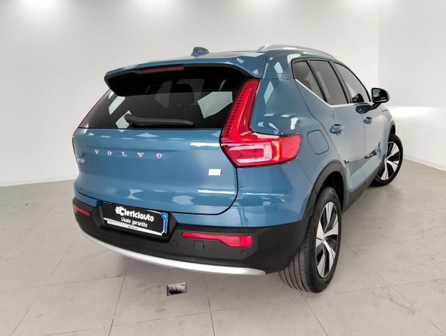Volvo XC40 T4 Recharge Plug-in Hybrid automatico Core - foto 2 di 4