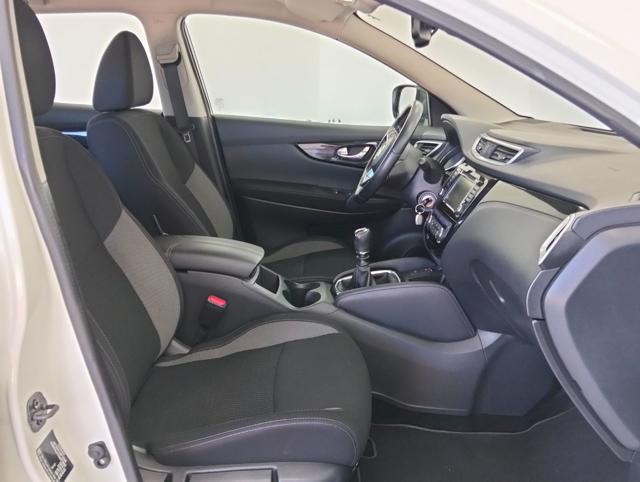 Nissan Qashqai 1.3 DIG-T 140 CV Acenta Premium - foto 2 di 4