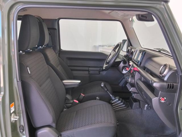 Suzuki Jimny 1.5 5MT Top - foto 3 di 4