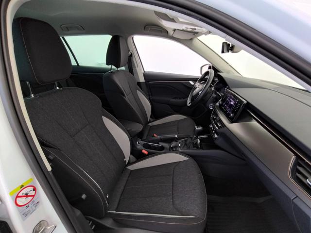 Skoda Kamiq 1.0 TSI 110 CV DSG Black Dots - foto 3 di 4