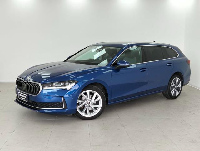 Skoda Superb 2.0 TDI DSG Wagon Style usato a LURATE CACCIVIO