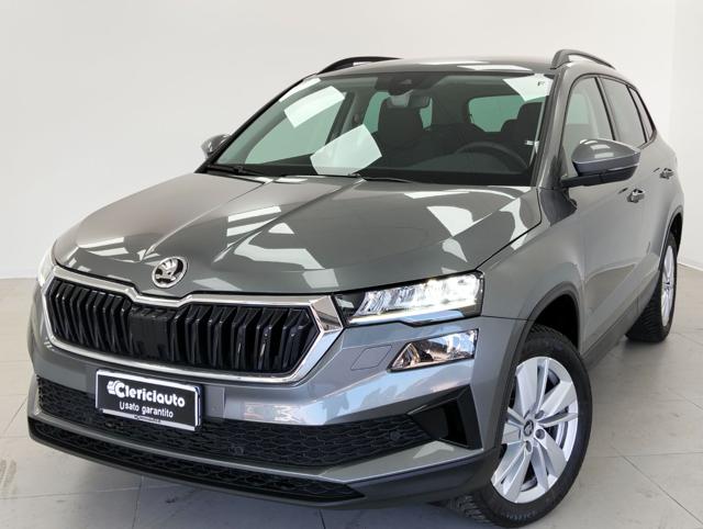 Skoda Karoq 2.0 TDI SCR 4x4 DSG Executive usato a LURATE CACCIVIO