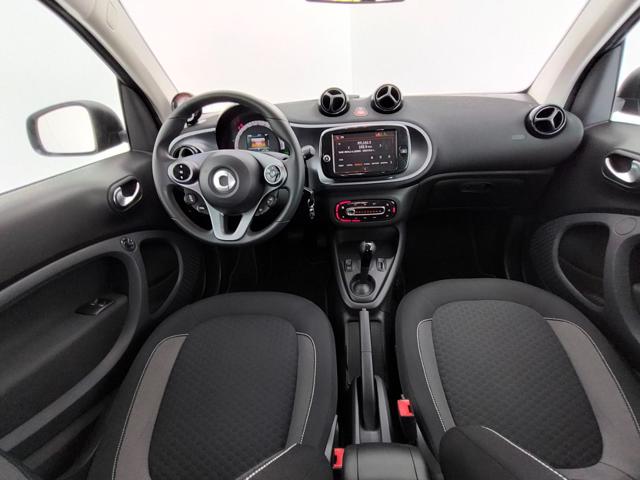 smart forTwo EQ Passion - foto 4 di 4