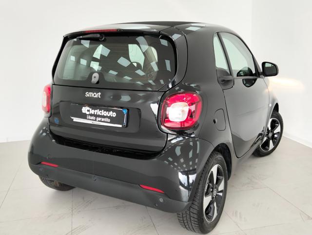 smart forTwo EQ Passion - foto 2 di 4