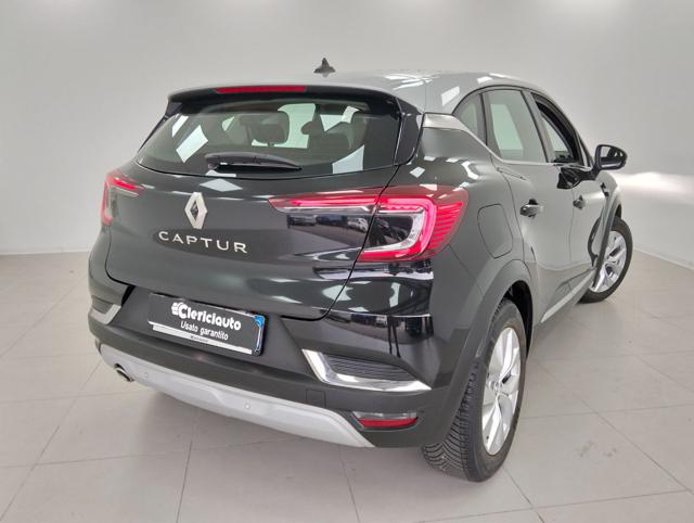 Renault Captur Blue dCi 115 CV EDC Intens - foto 2 di 4
