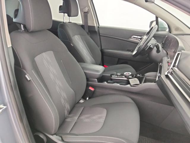 Kia Sportage 1.6 TGDi HEV AT Style - foto 3 di 4