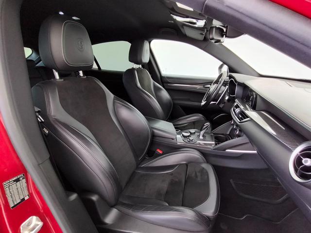 Alfa Romeo Stelvio 2.9 Bi-Turbo V6 510 CV AT8 Quadrifoglio - foto 4 di 4