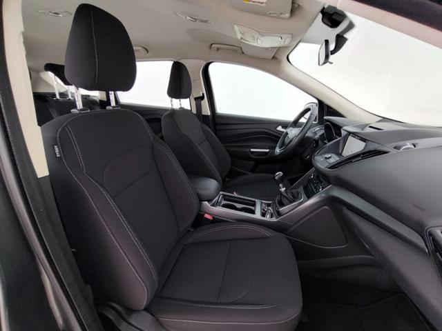 Ford Kuga 1.5 EcoBoost 120 CV S&S 2WD Titanium - foto 3 di 4