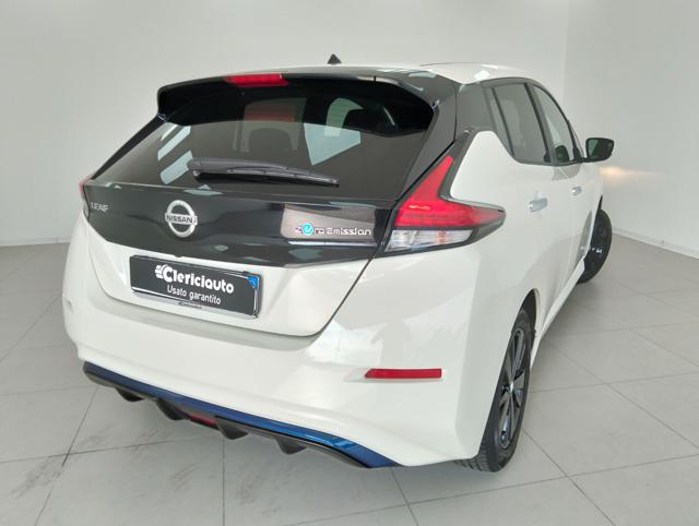 Nissan Leaf Acenta 40 kWh - foto 2 di 4
