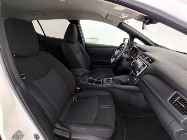 Nissan Leaf Acenta 40 kWh - foto 3 di 4